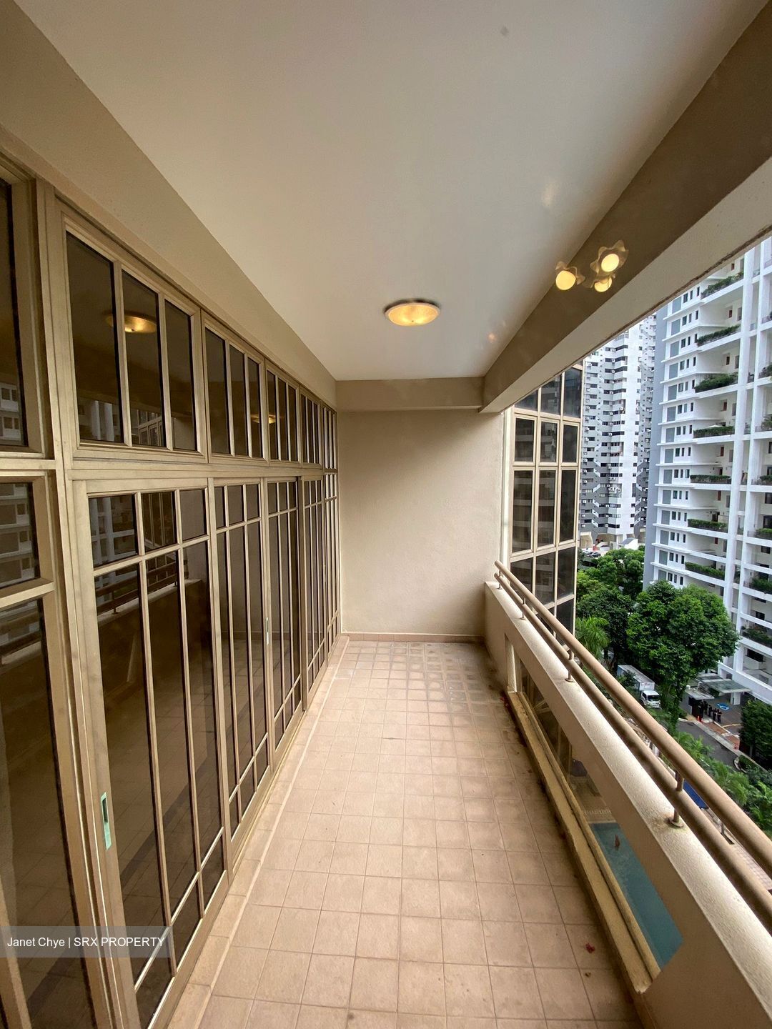 Leonie Condotel (D9), Condominium #574650001